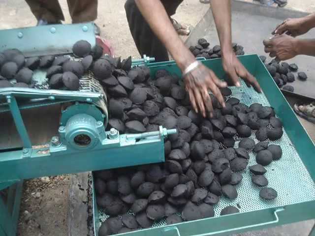 Trainings on manufacture and production of briquettes